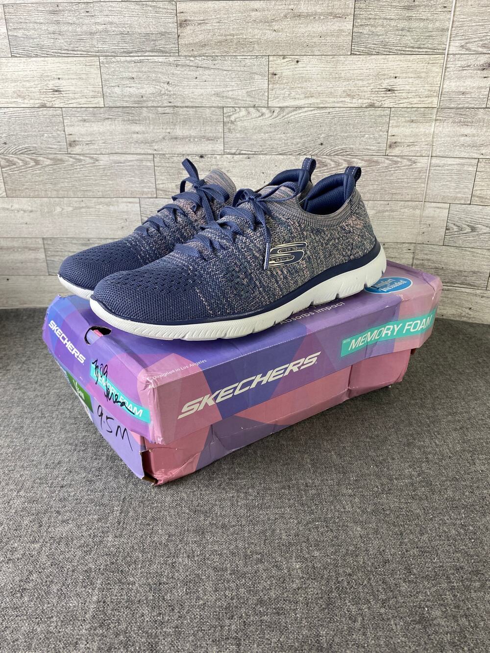 Skechers SUMMITS SWEET GLOW Sneakers Womens 9.5 Purple Pink Walking Shoes
